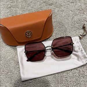 Tory Burch Sunglasses with Burgundy Lenses